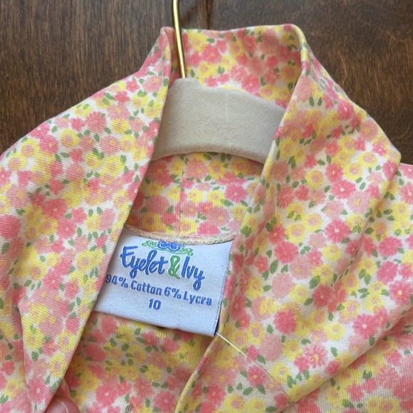 NWT Eyelet & Ivy Yellow Orchard Turtleneck - 10 - price is firm - Picture 4 of 5